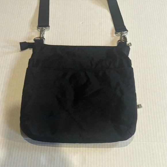 Baggallini Black Crossbody Bag w 4 front zippers back pocket adjustable strap - Picture 5 of 14
